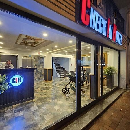 Check In Hotel Истанбул Екстериор снимка