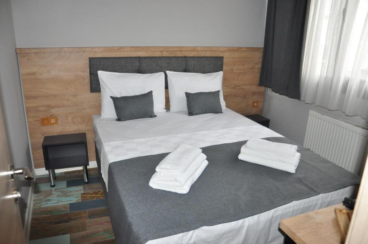 Check In Hotel Истанбул Екстериор снимка
