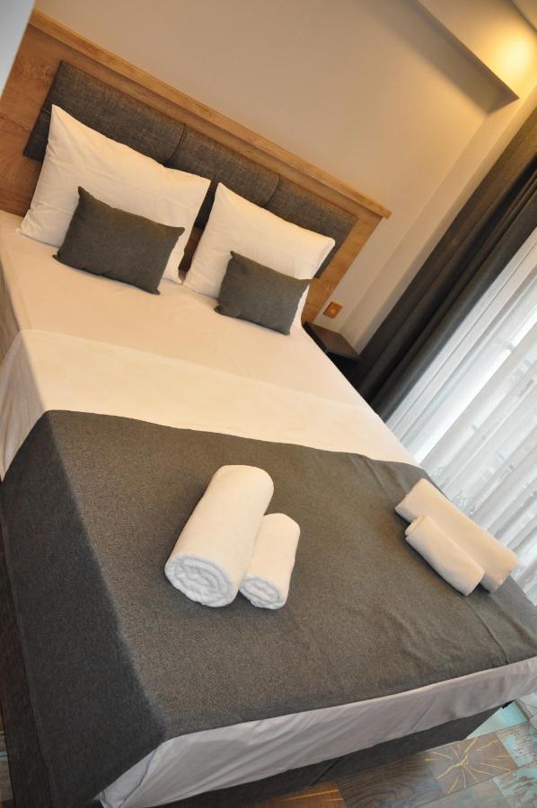 Check In Hotel Истанбул Екстериор снимка