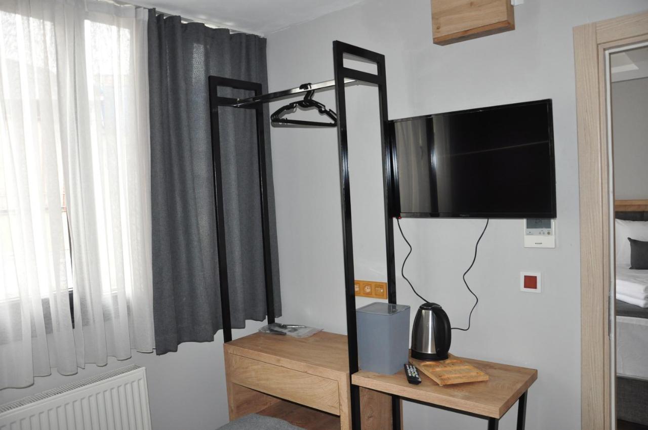 Check In Hotel Истанбул Екстериор снимка